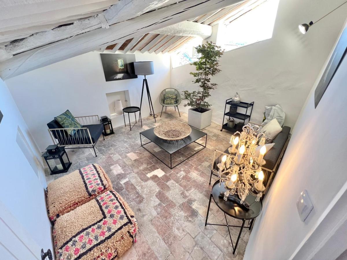 Maison De Village Au Calme. Lourmarin Εξωτερικό φωτογραφία